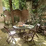 Maison Avec Jardin 巴黎