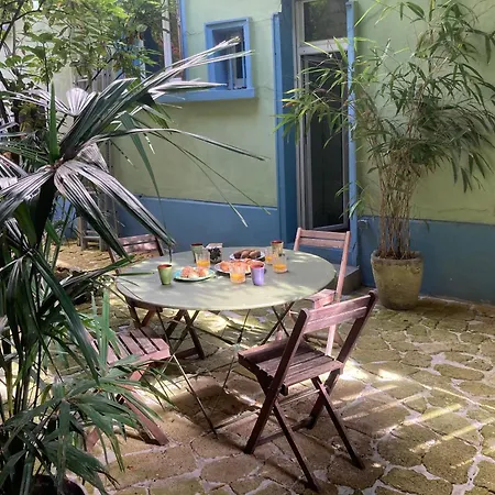 Maison Avec Jardin 公寓